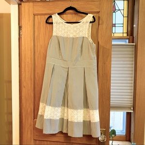 London Times Seersucker and Lace Dress 16